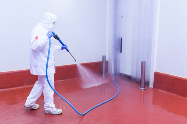 Best Gas Station Cleaning  in Darien, WI